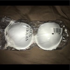 NWT Victoria’s Secret bra